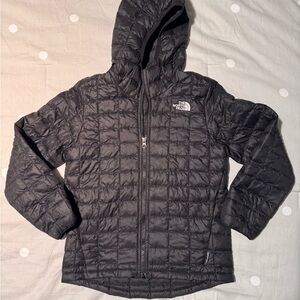 The North Face Youth ThermoBall Eco Water repellant Parka